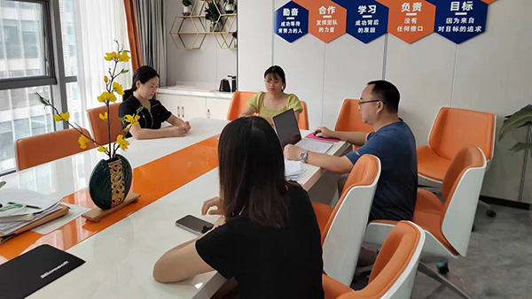 �Ї��Gɫʮ�h(hu��n)�J(r��n)�C����